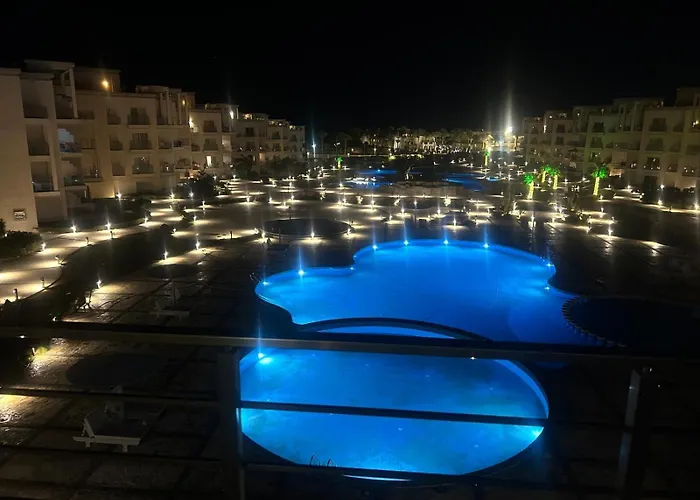 Sea View - Sunny Апартаменты